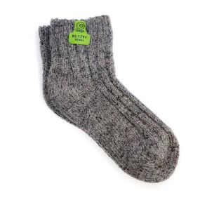 Kurze graue Wollsocken - Texel-Schafwolle, Söckchen. Gestrickte warme Haussocke